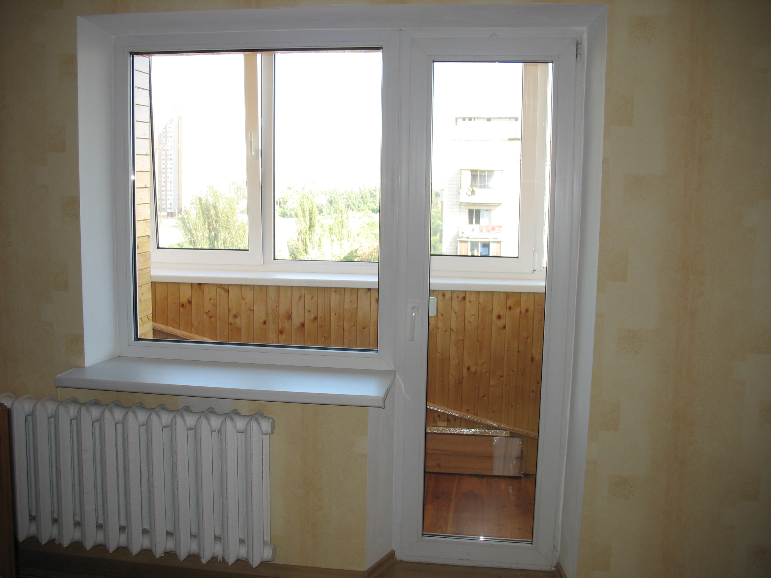 Балконный блок москва. Балконный блок 1400x2050. Окна 21 век однокамерный балконный блок.